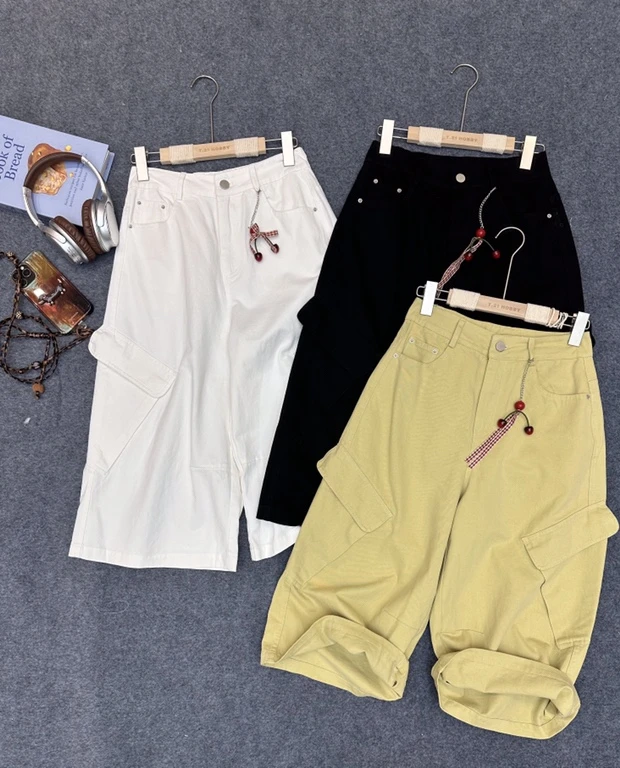 【T.21】斜口袋链条装饰三色七分裤A7325