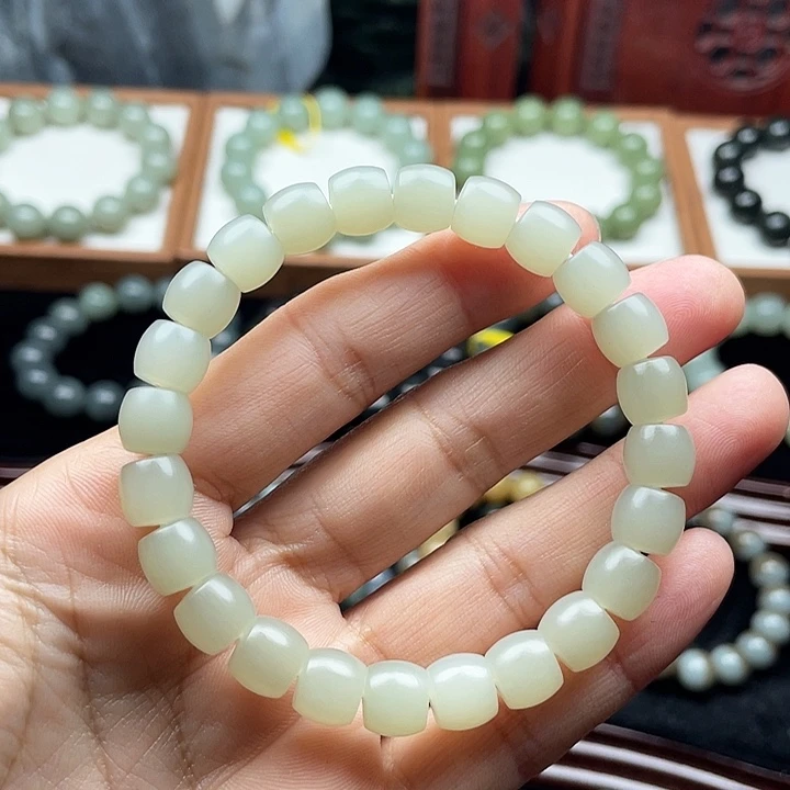 ****༄和田玉未镶嵌手串