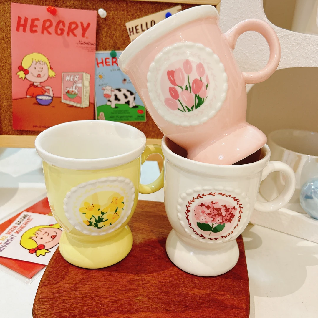 Ins郁金香陶瓷杯法式高脚杯马克杯花朵水杯高颜值女生礼物杯子