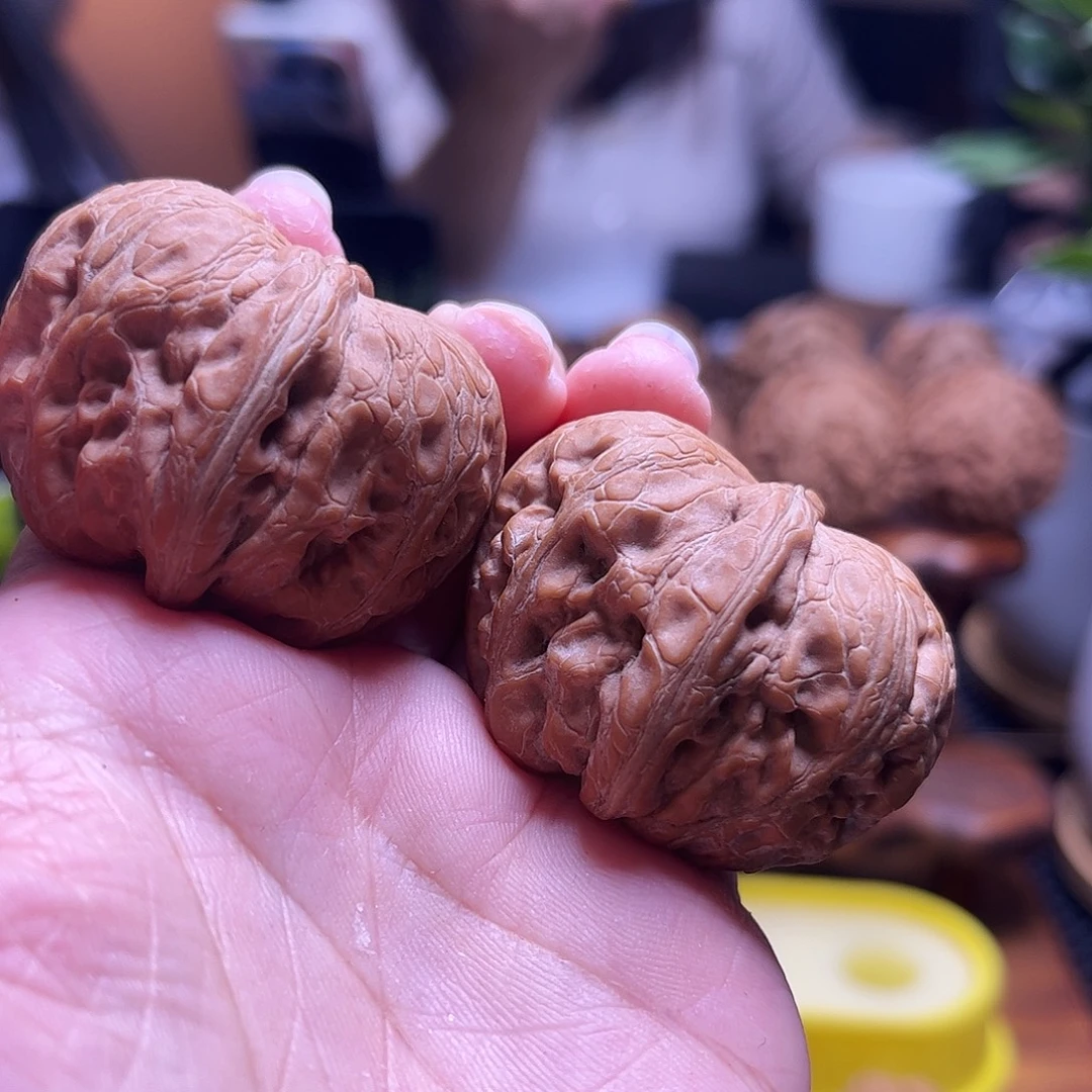 奥***卡文玩核桃把件43+白茬全品元宝41