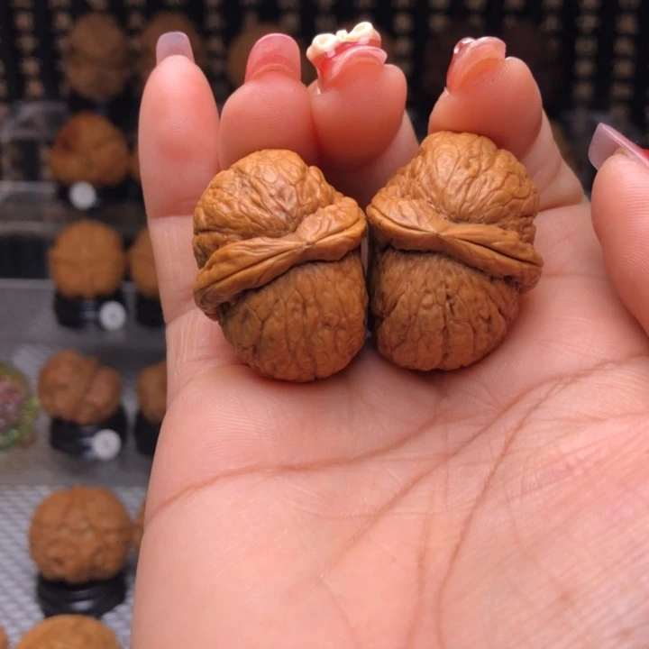 橄榄核吊坠6小半壁