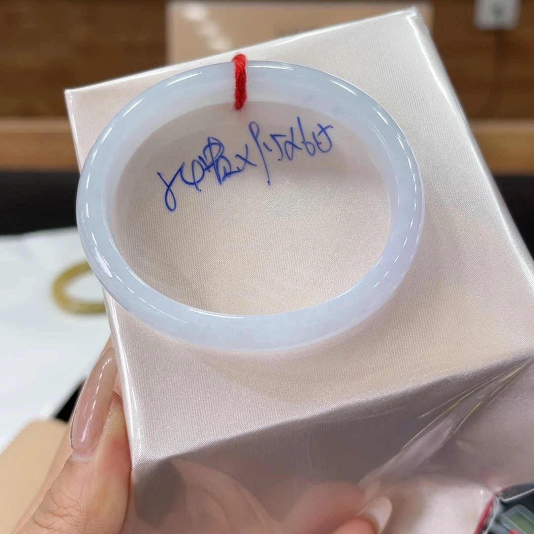 未镶嵌手镯翡翠翡翠