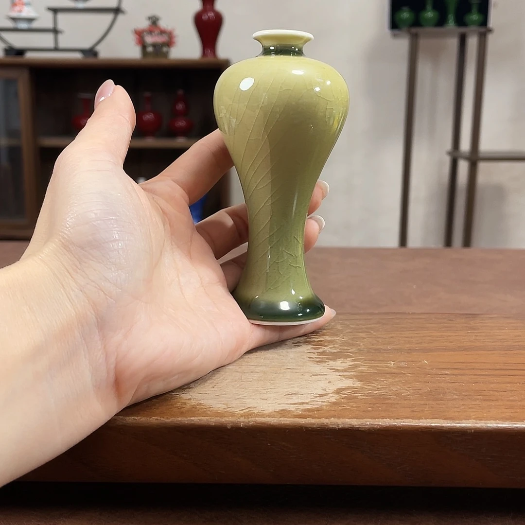 陶瓷小花瓶超级美