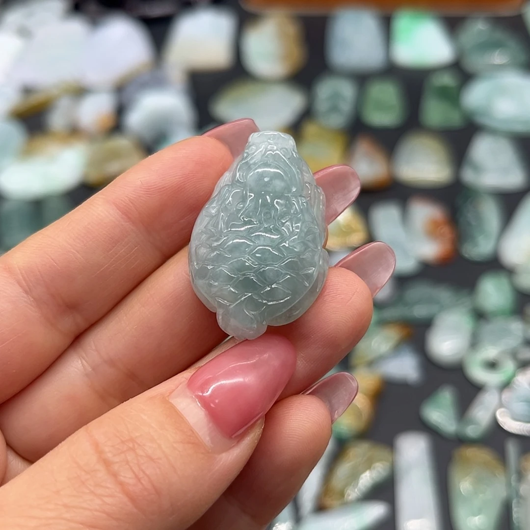 【闪购商品】翡翠颈饰未镶嵌龙龟