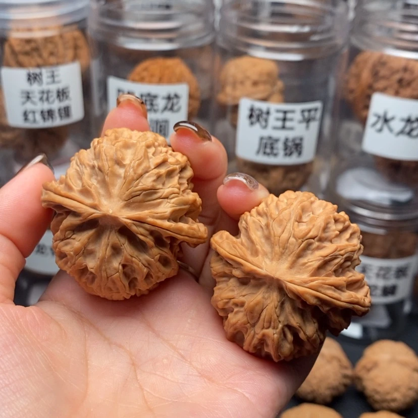 【闪购商品】吊坠文玩核桃苹果42.5
