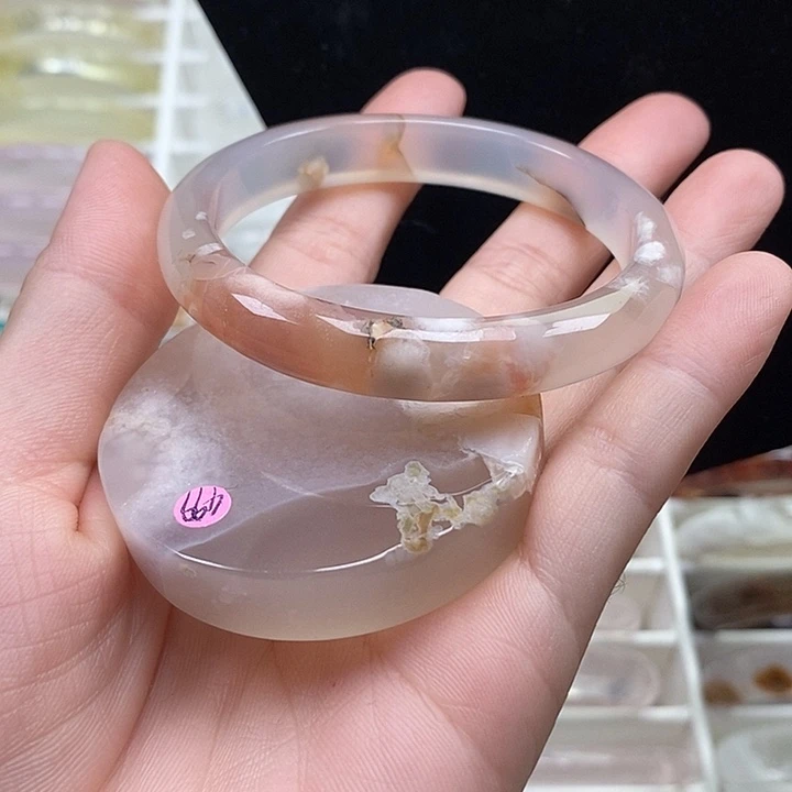 玛瑙/玉髓未镶嵌手镯玛瑙套镯53➕