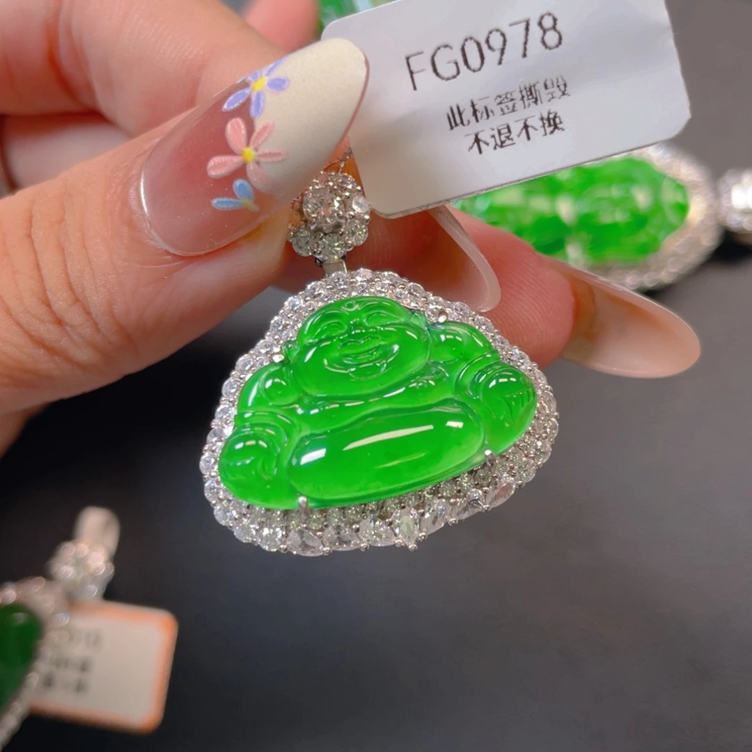 【闪购商品】颈饰银S925镶嵌翡翠翡翠