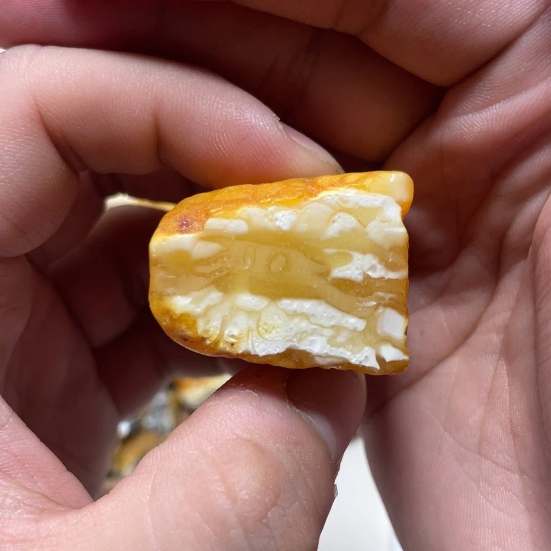 定制琥珀天然原矿