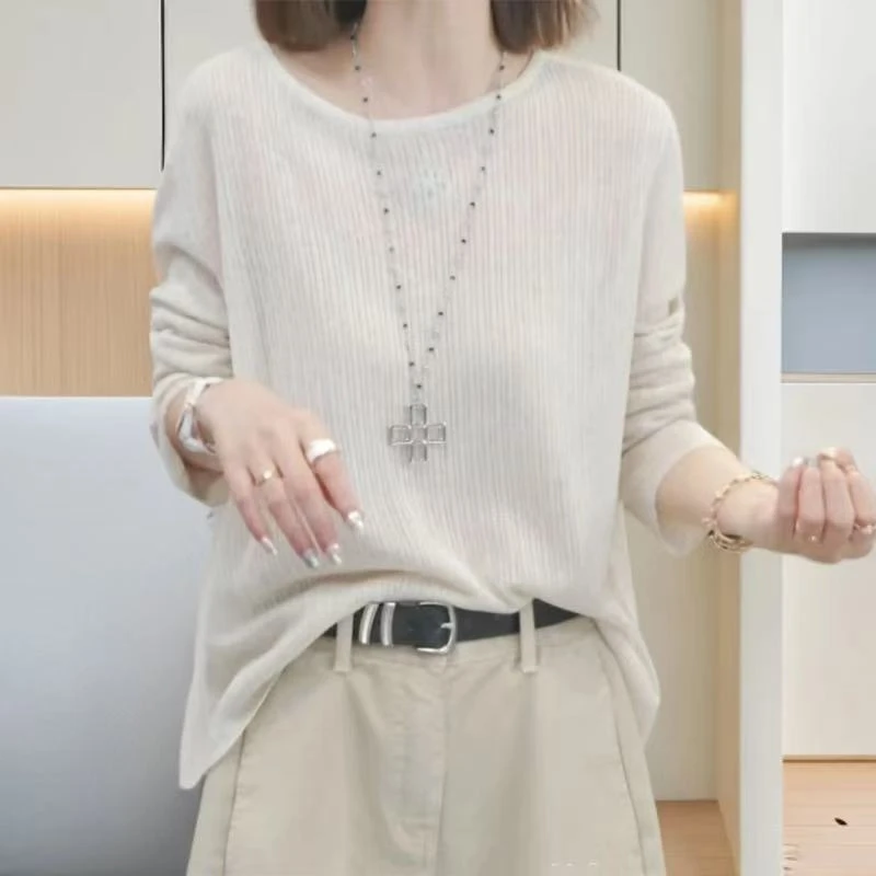 2025圆领夏季宽松新款开叉防晒空调镂空针织衫罩衫薄款上衣