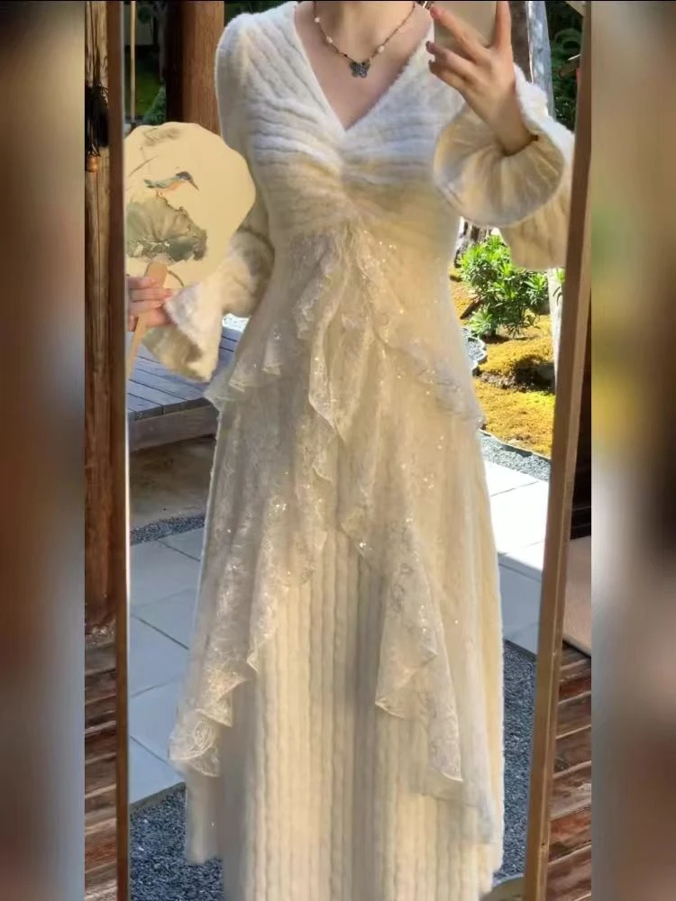 秋冬加厚蕾丝羽毛纱磨毛高级感长袖连衣裙女冬装裙子打底长裙8180