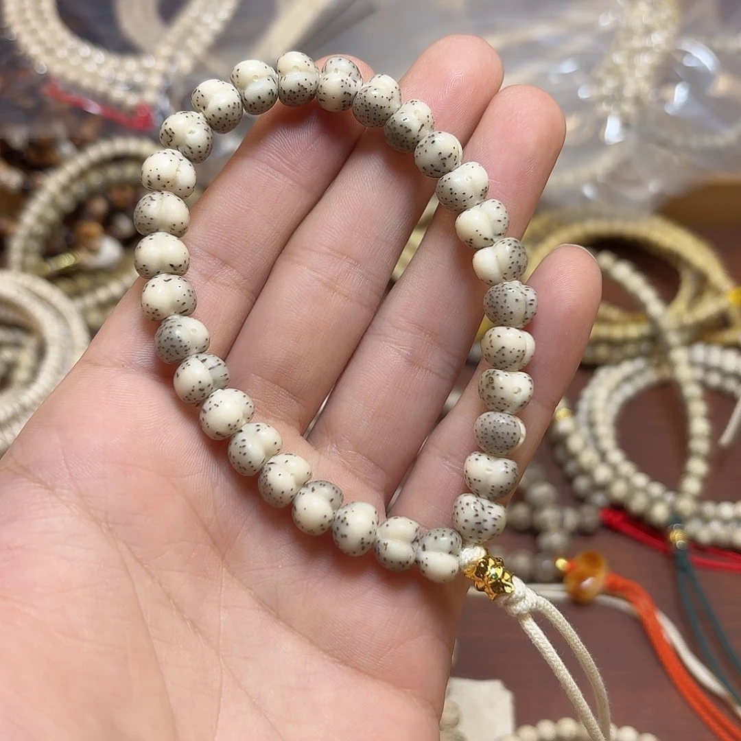 星月菩提手串9mm糯冰大留白屁桃