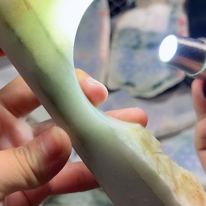 翡翠未镶嵌颈饰纯天然缅甸翡翠