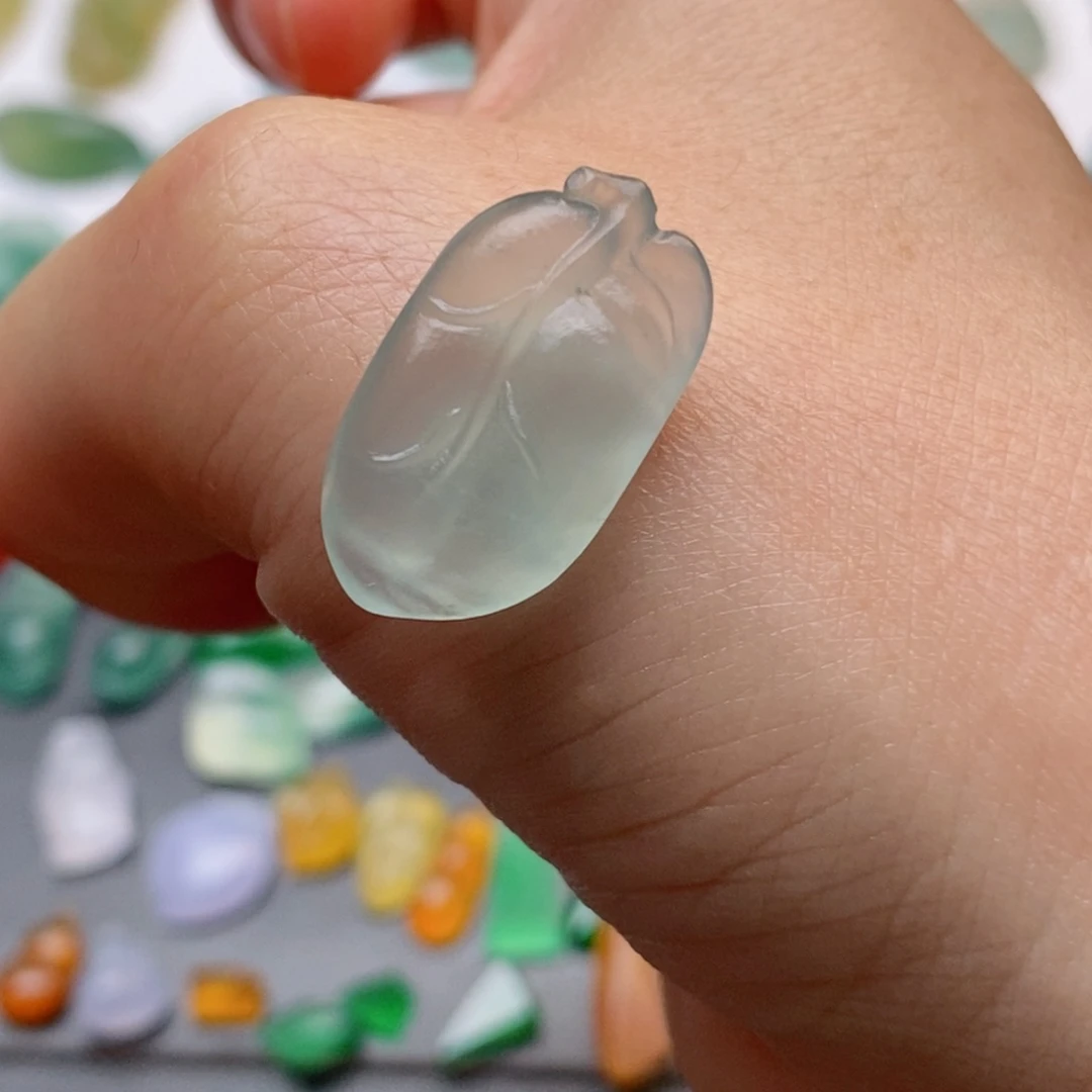 定制翡翠未镶嵌树叶