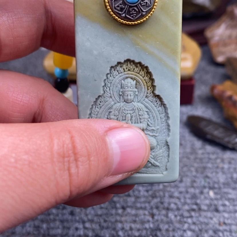 【闪购商品】原石雕刻手把件