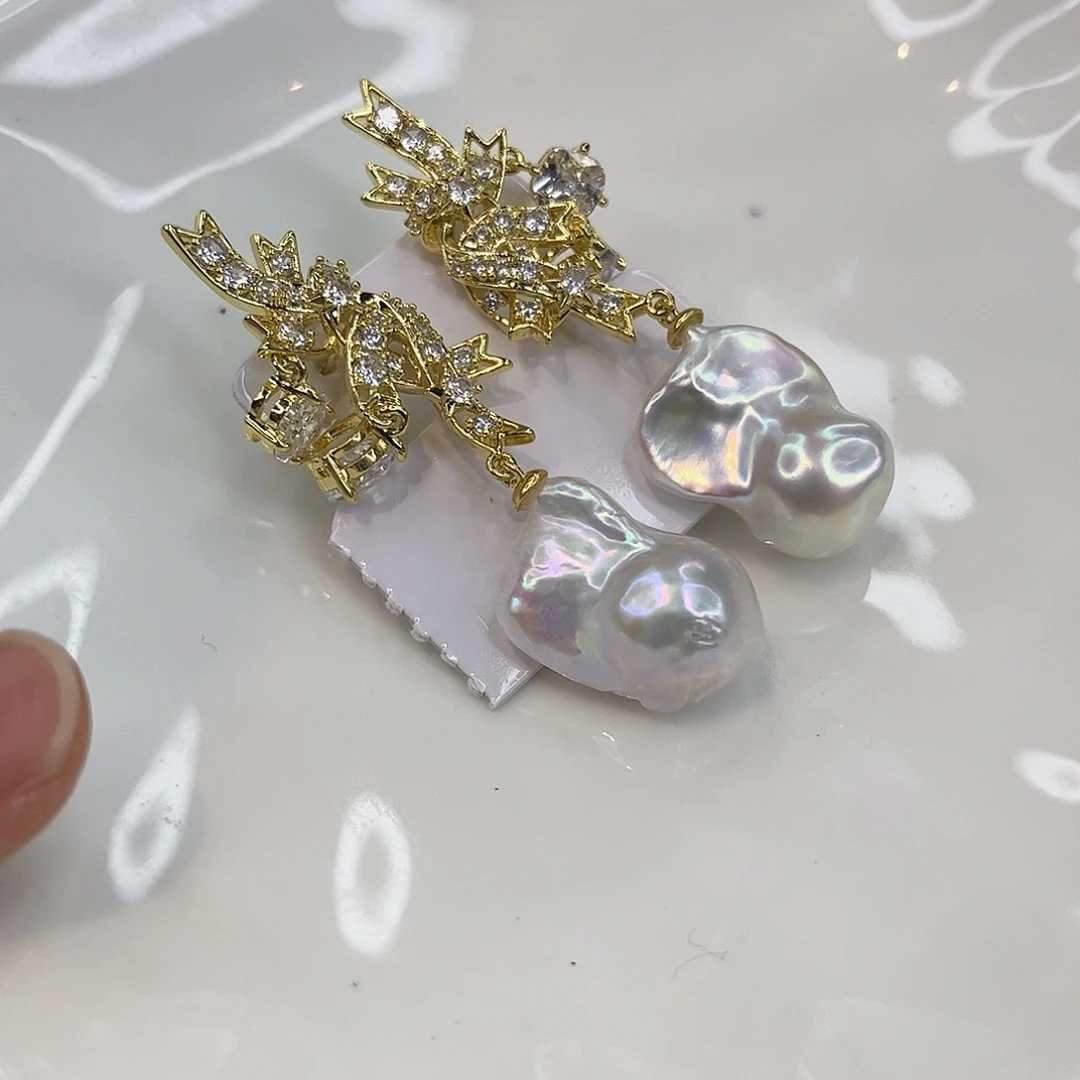 合金淡水珍珠耳饰