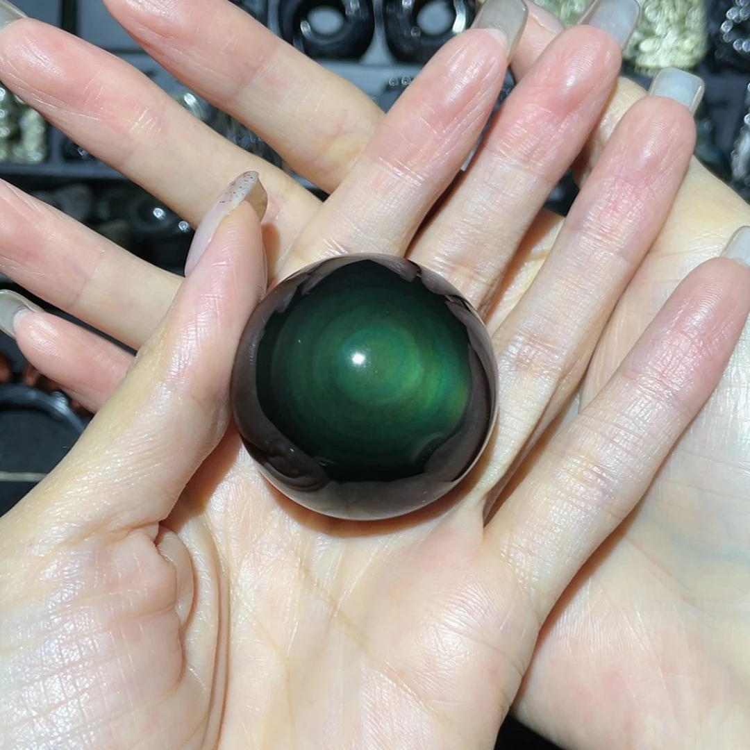 【闪购商品】未镶嵌黑曜岩珠宝奇石泉*