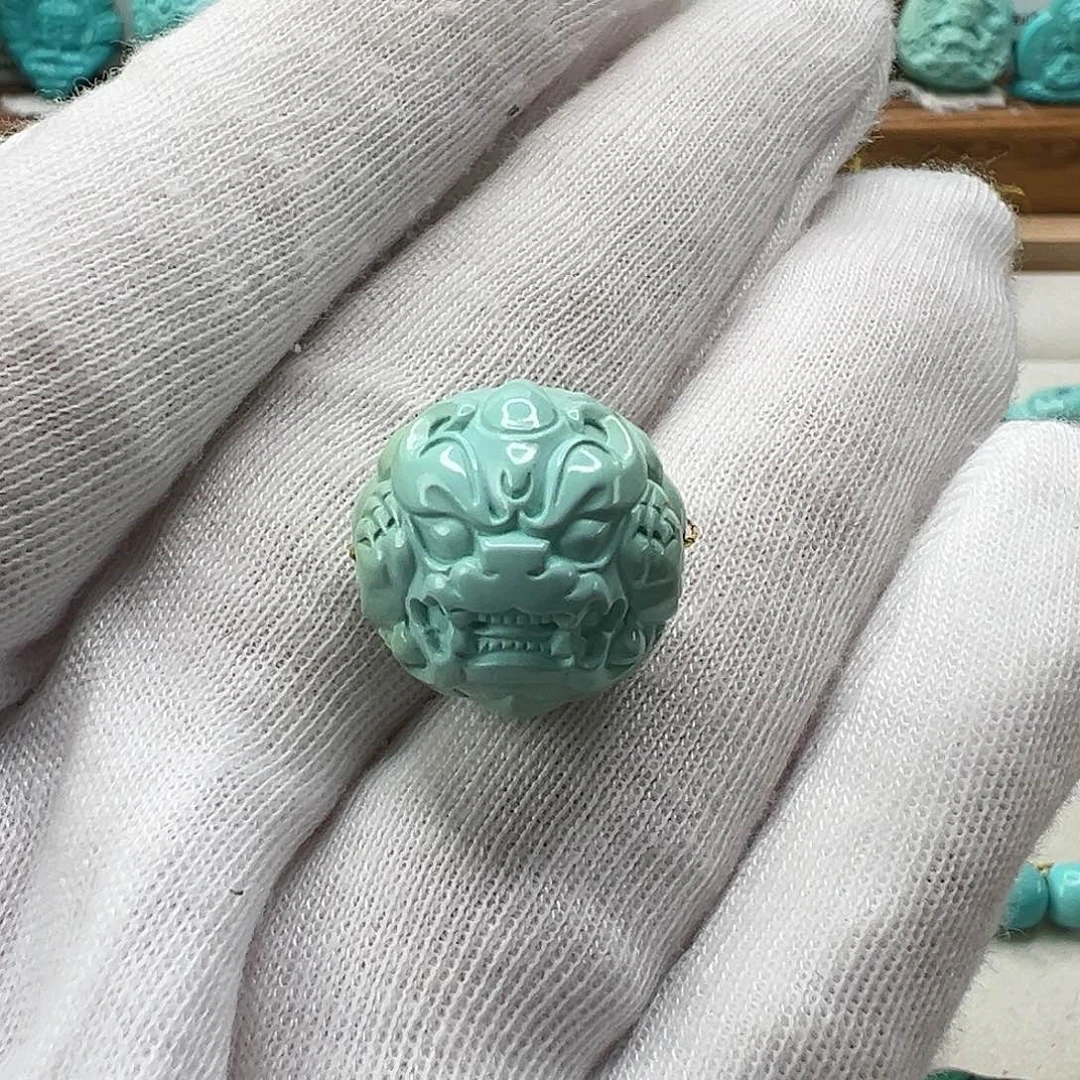 绿松石配饰未镶嵌