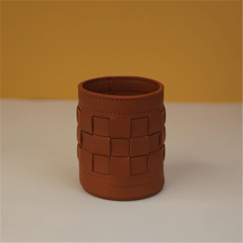 ly794 棕色pu化妆桶 高级感化妆工具可做笔筒简约时尚奢侈专柜礼