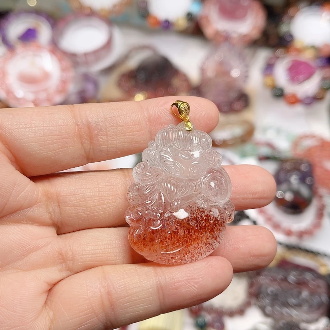 18K金镶嵌水晶颈饰订制