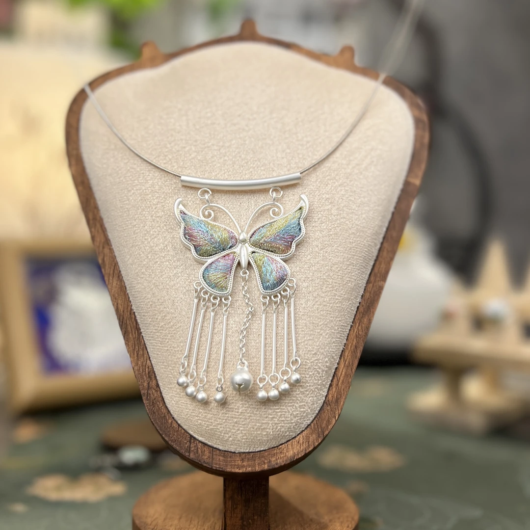 弯管款蝴蝶烟花绣民族风古风复古风新中式旗袍百搭小众吊坠配饰