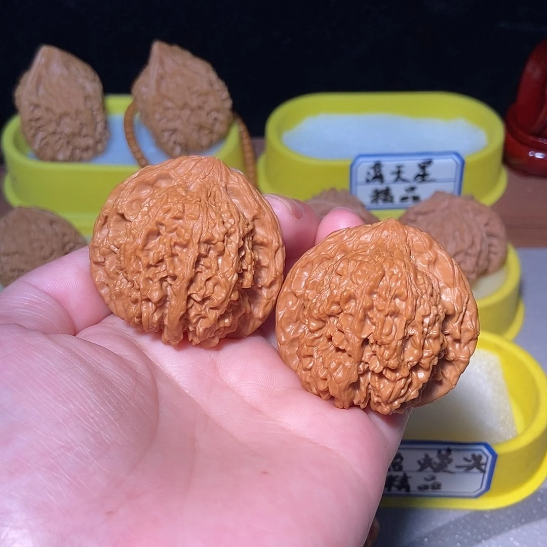 文玩核桃吊坠全品47满天星