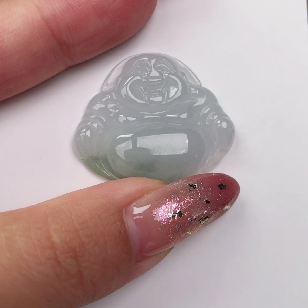 翡翠未镶嵌颈饰佛公