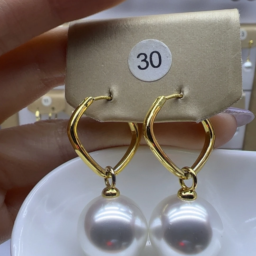 未镶嵌淡水珍珠耳饰