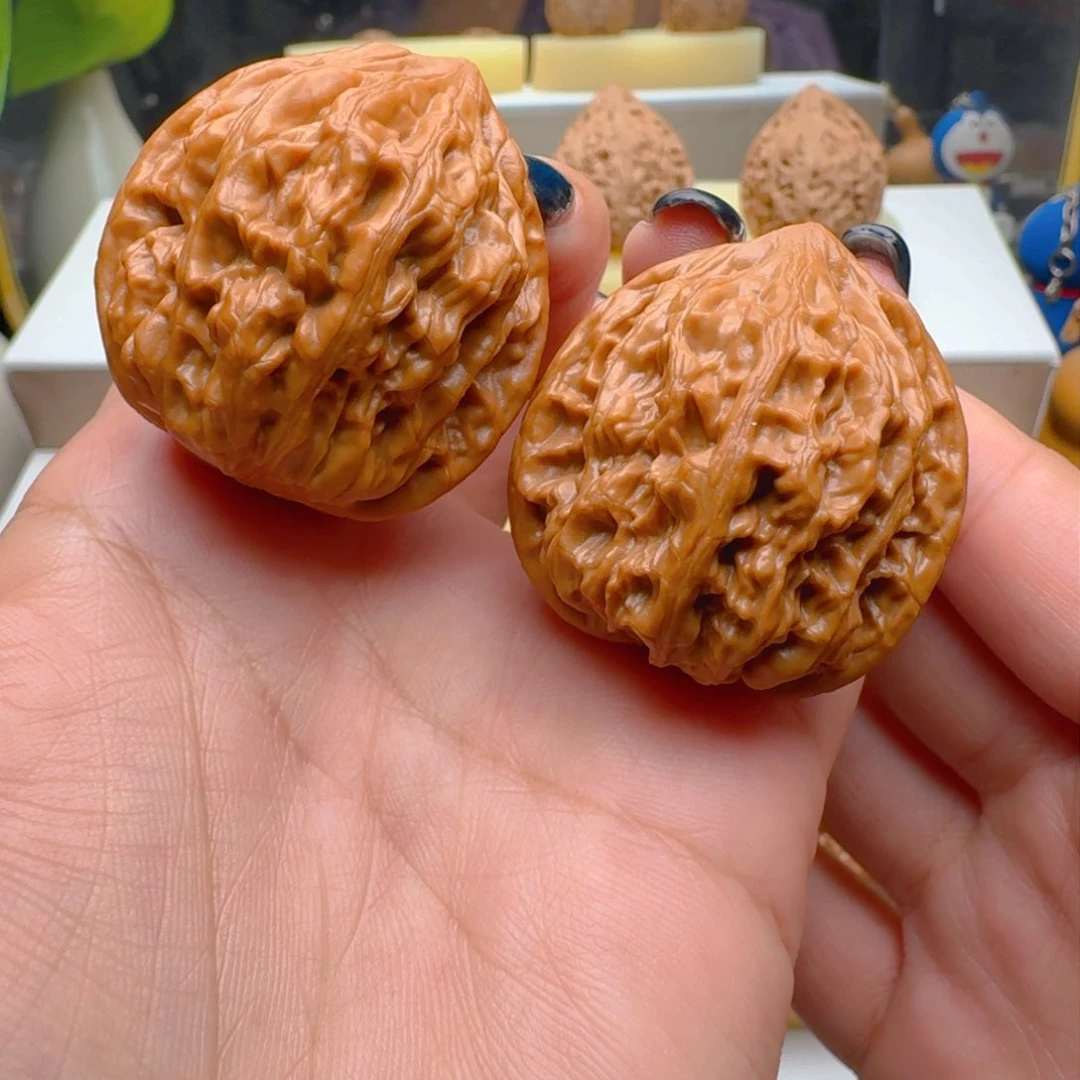 把件核桃38尺寸鸡心