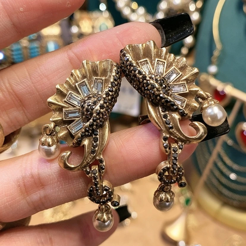 【闪购商品】纯铜锆石合金秋*