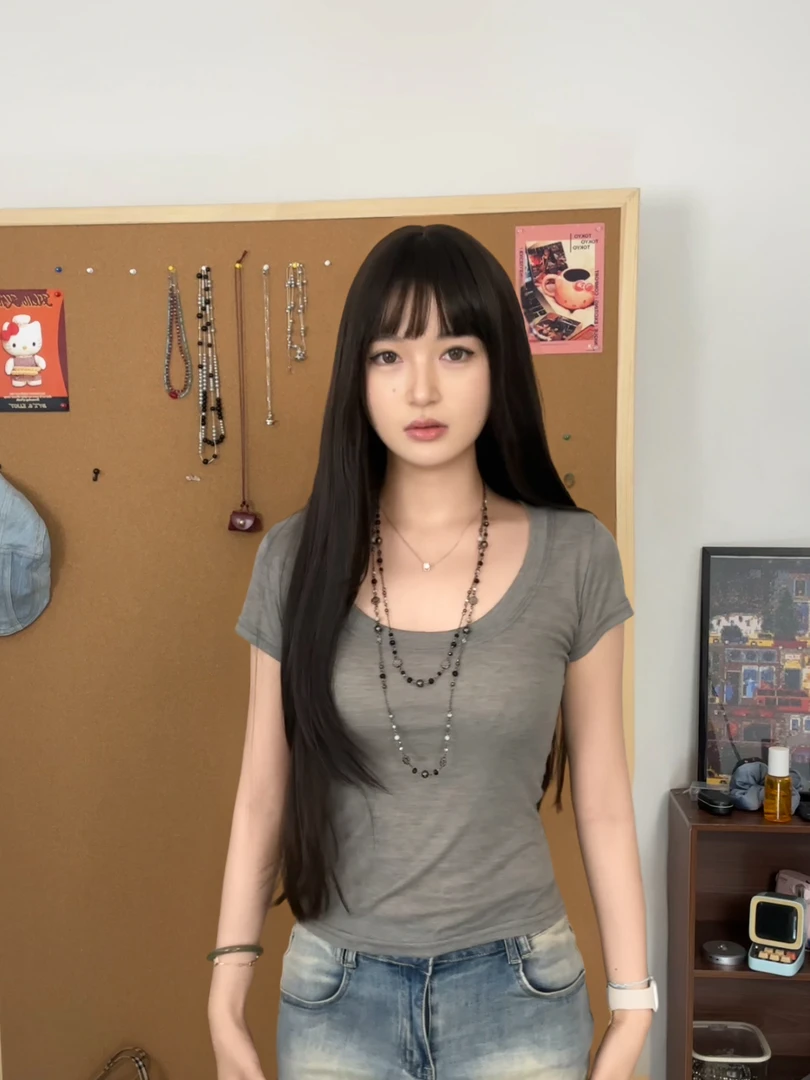 小众微透奶皮收腰百搭短袖上衣紧身T恤显瘦运动纯欲风短款大领口