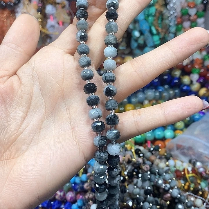 N***子未镶嵌玛瑙/玉髓珠宝半成品