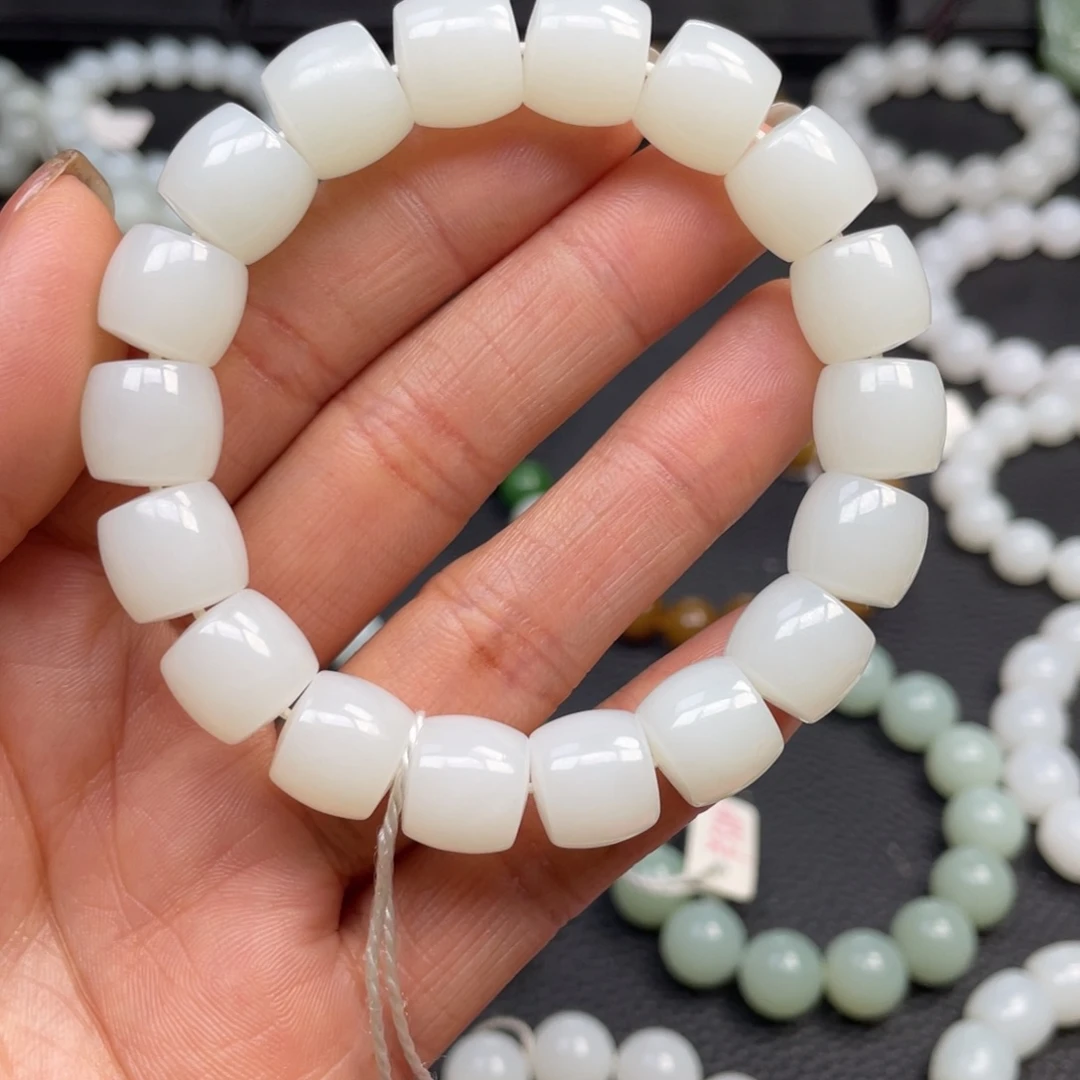 和田玉未镶嵌手链