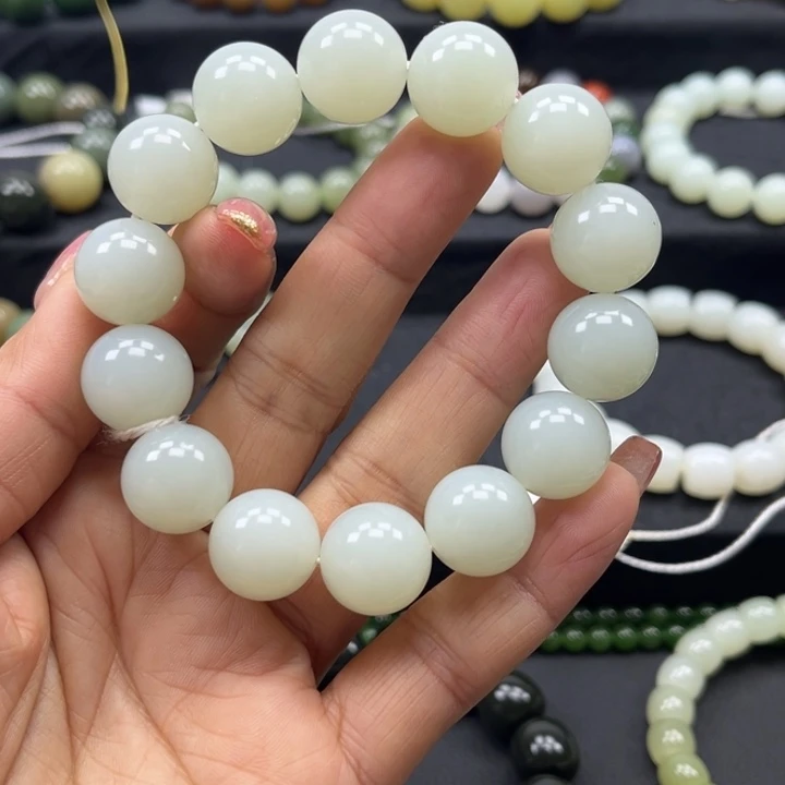 和田玉未镶嵌手链