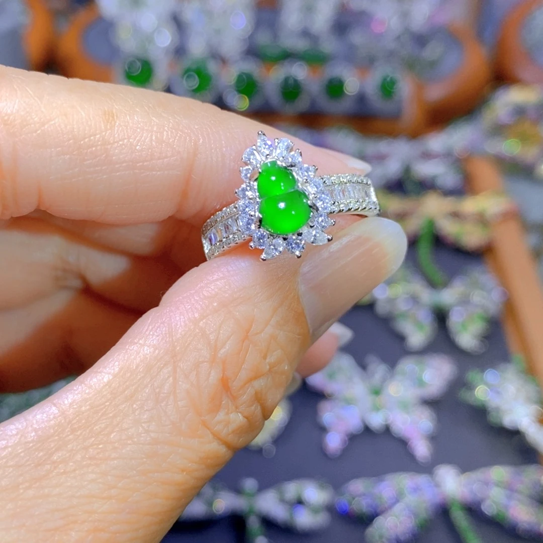 翡翠颈饰合金天然翡翠