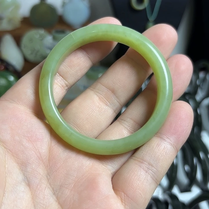 和田玉（糖玉）手镯未镶嵌