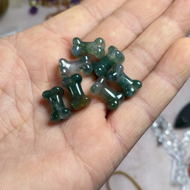 南红玛瑙未镶嵌珠宝奇石