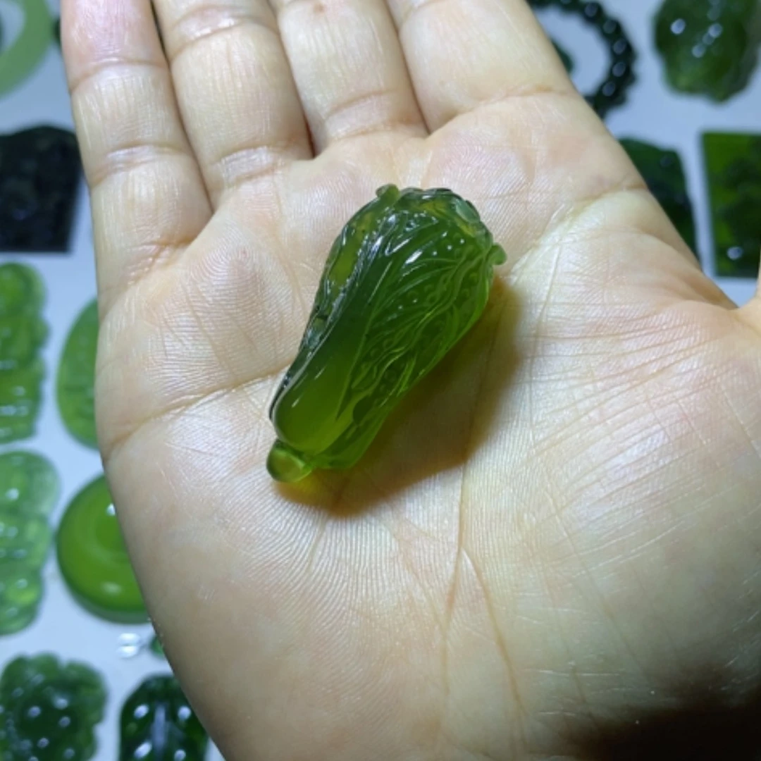 【闪购商品】未镶嵌蛇纹石玉颈饰