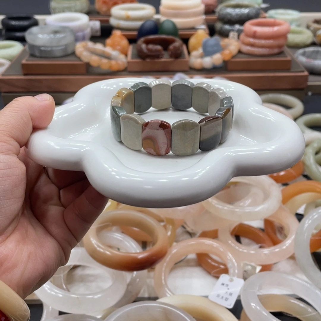 石英质玉手链未镶嵌