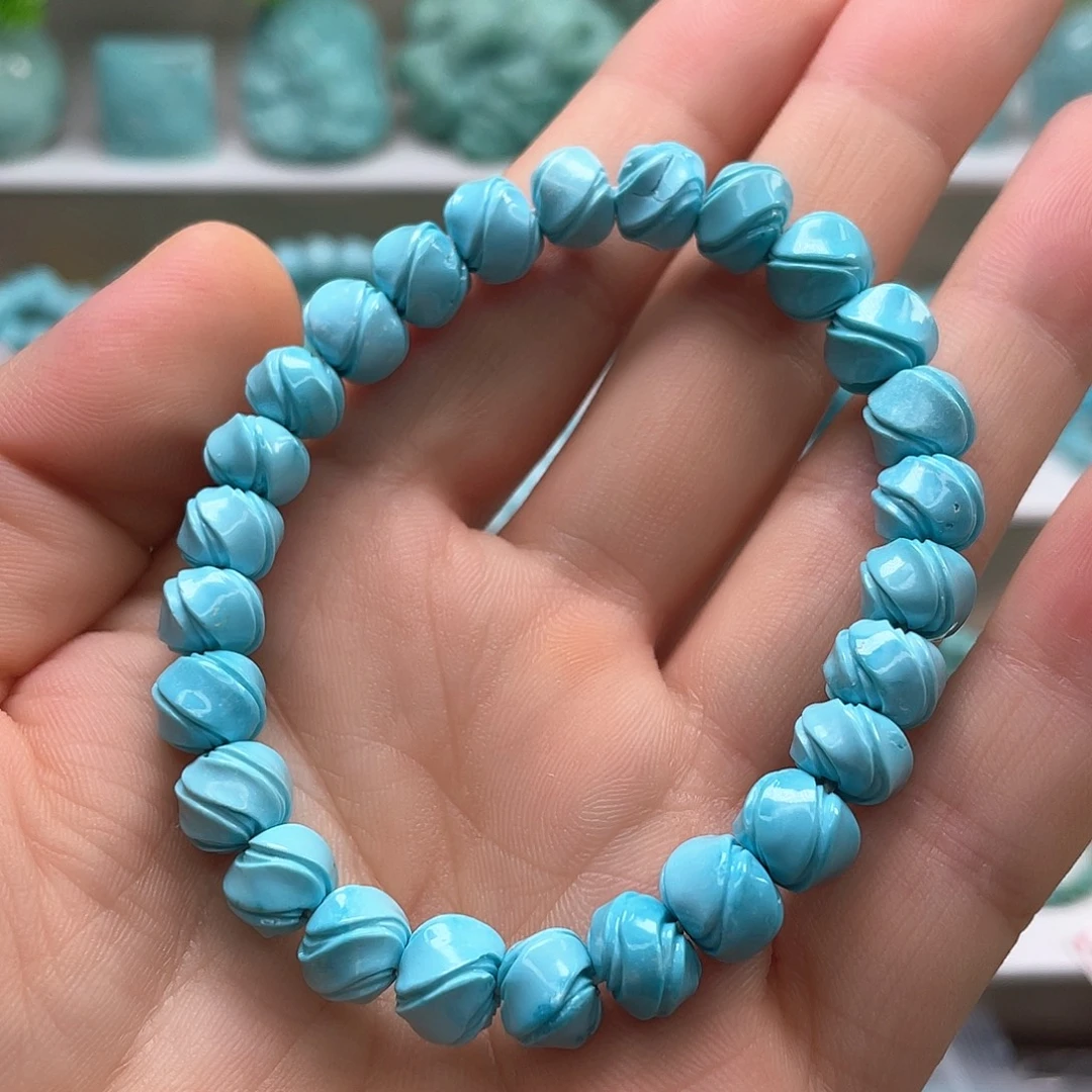 绿松石未镶嵌颈饰