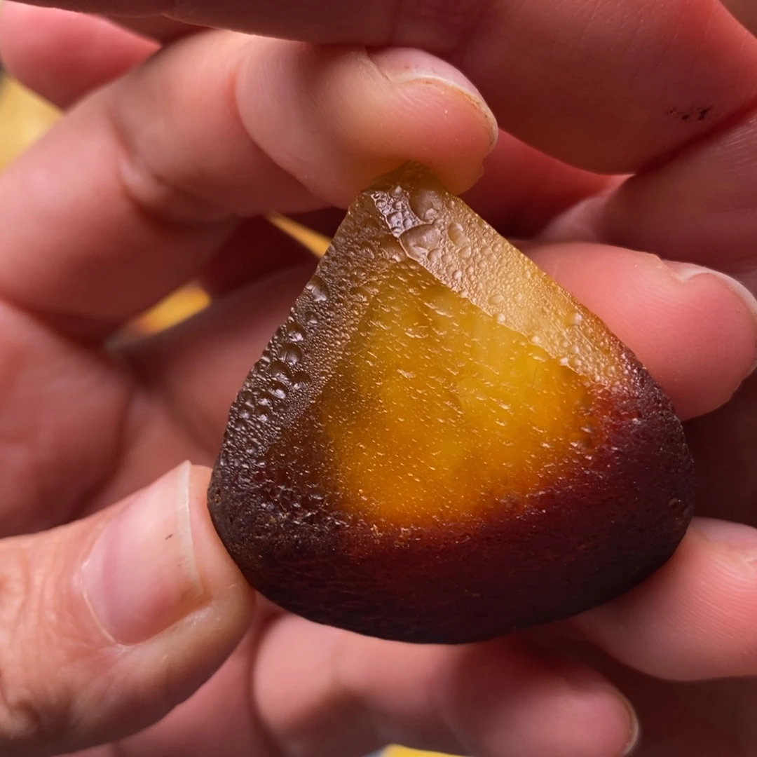 定制琥珀未镶嵌蜜蜡