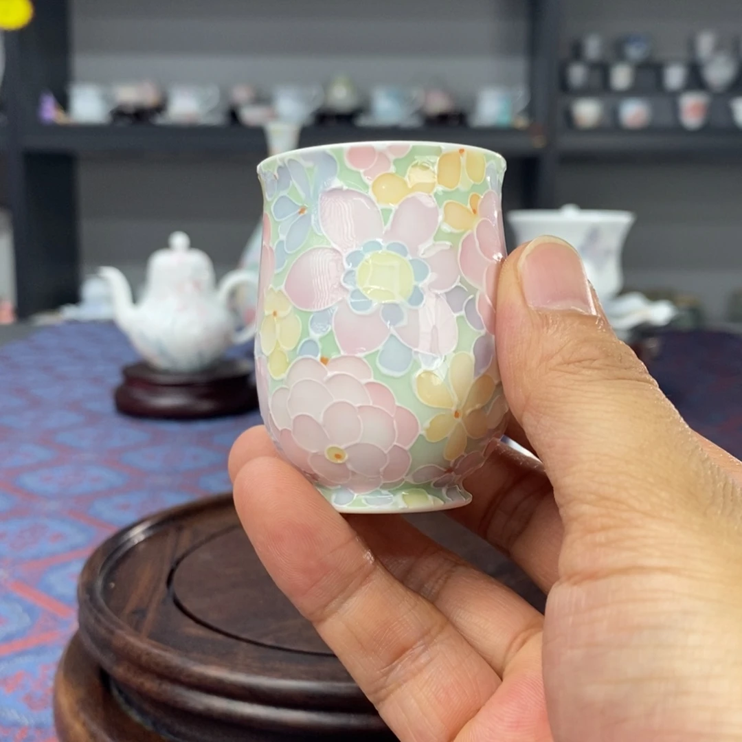 万花釉下手绘品茗杯
