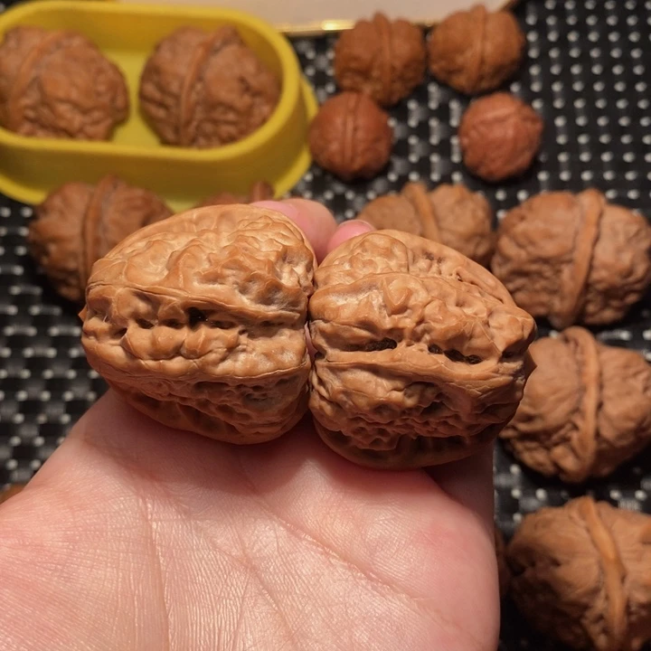 把件文玩核桃41高桩凹底开背流水纹