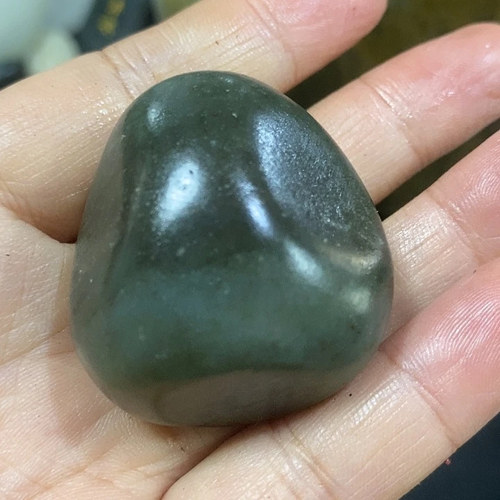未镶嵌和田玉（糖玉）挂件