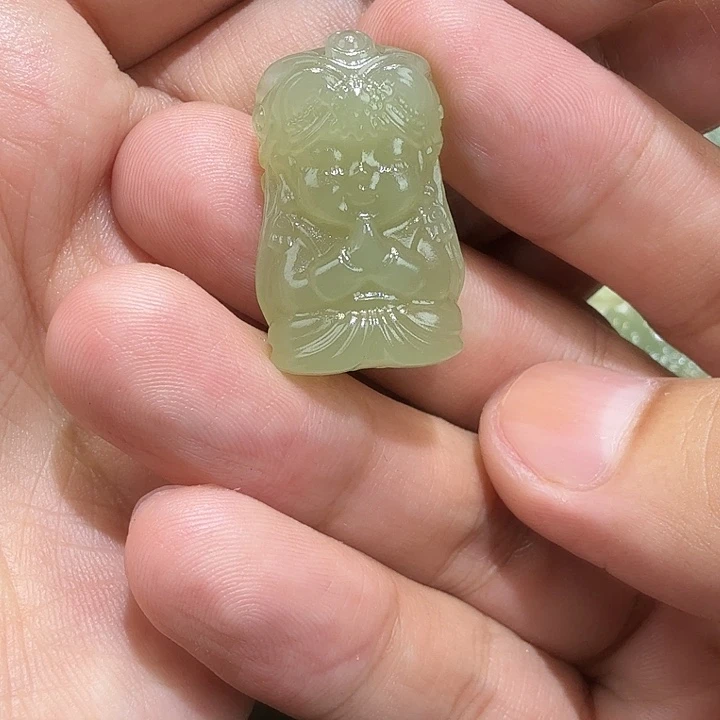 草***酱和田玉未镶嵌颈饰扎基拉姆特价
