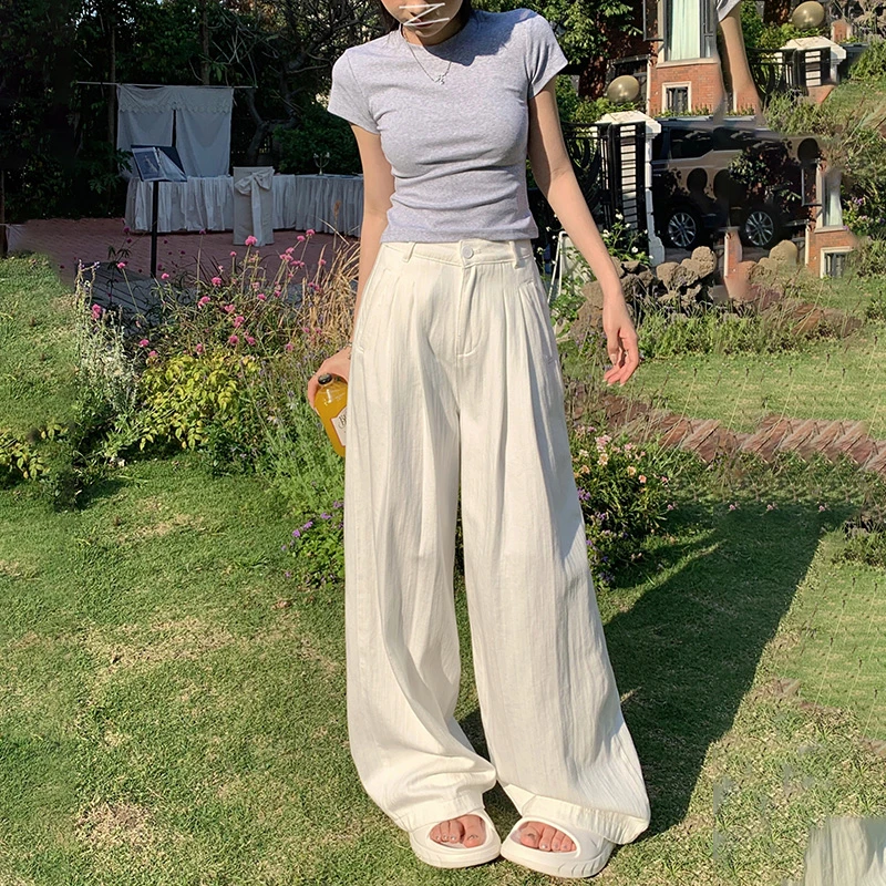 白色阔腿牛仔裤2025春季新款高腰显瘦垂感透气褶皱宽松阔腿裤子