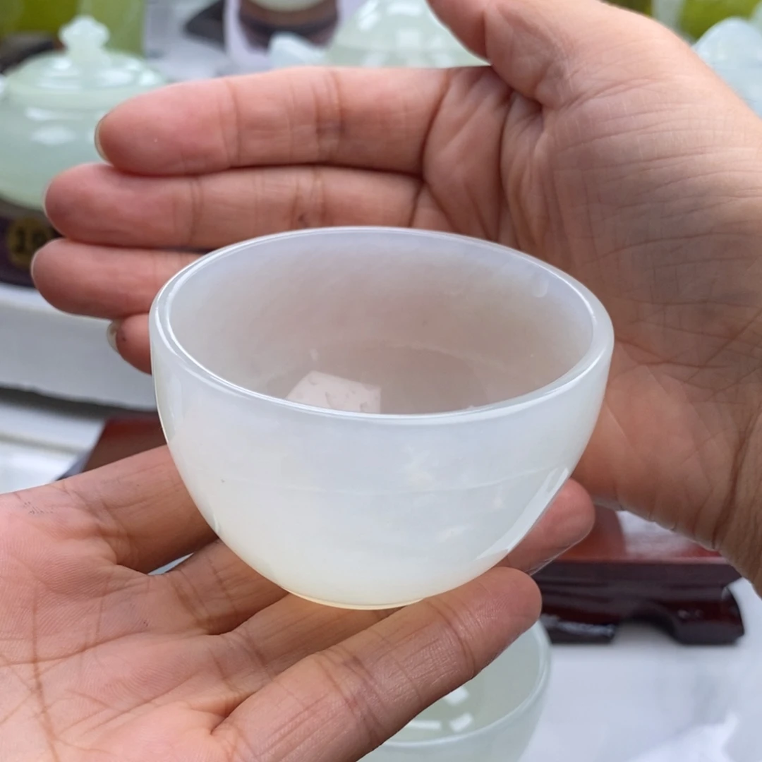 y***瞳岫玉未镶嵌四大名玉茶杯60cc