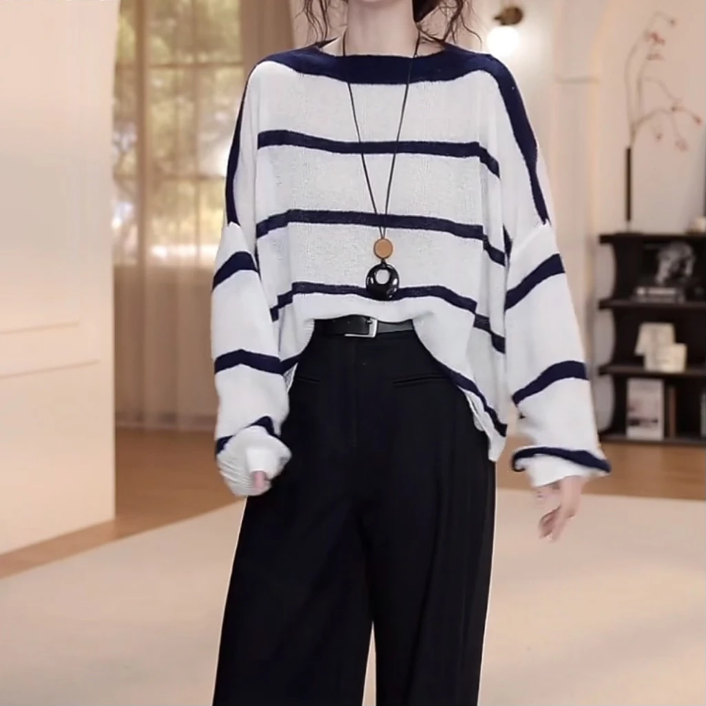 韩系轻奢风圆领长袖针织衫2025早秋新款轻薄舒适显瘦宽松条纹上衣