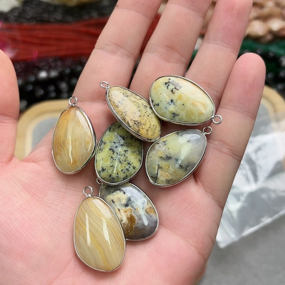 未镶嵌玛瑙/玉髓珠宝半成品20×35花澳宝不规则蛋型一颗
