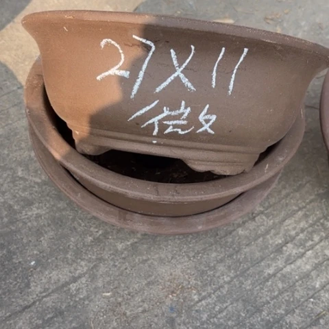 100-8。 27-11。 微瑕。