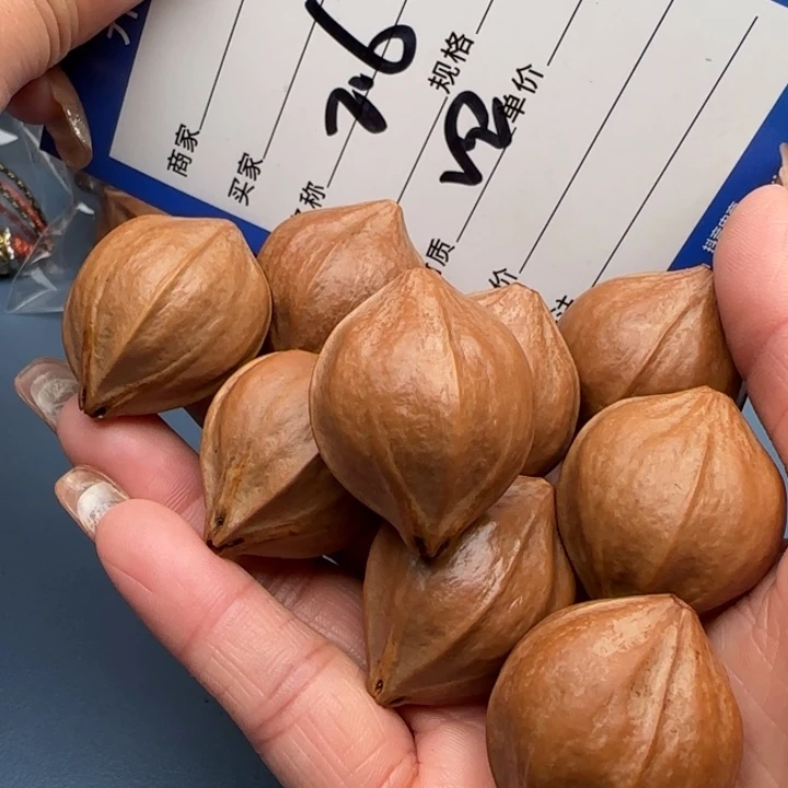 杨***…手串橄榄核橄榄核